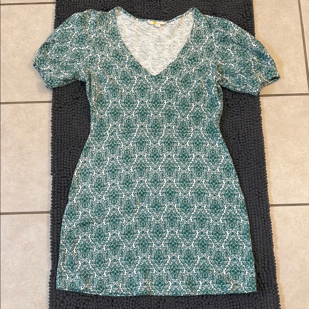 Boden Green Printed V-Neck Mini Dress with Puff Sleeves - Picture 4 of 7